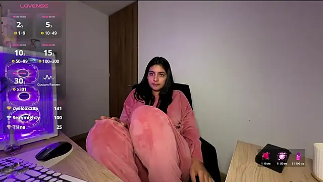 cloe_small Chat XXX live