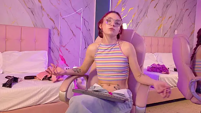 Chat +18 de Red_kytty6 ao vivo