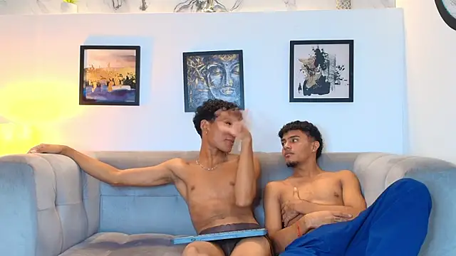 COUPLES_BOYS Show Webcam