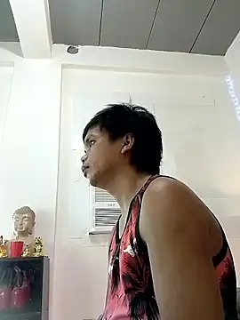 IANhARDfUcker 即時 XXX 聊天