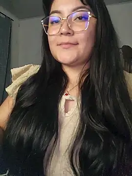 Chatroom XXX en direct de Sakura_0505