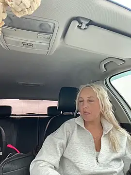 دردشة MerlinDave الجنسية المباشرة