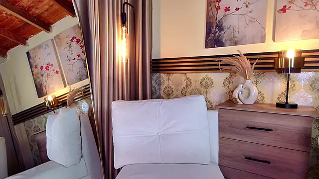 Chat XXX en directo de Madissononee