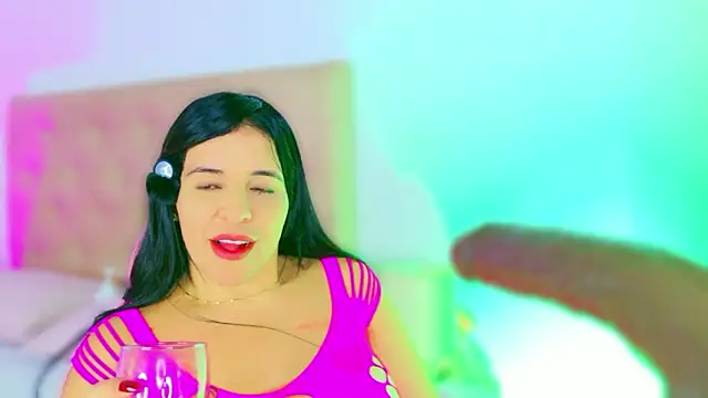 CharlootteEvans 라이브 XXX 채팅