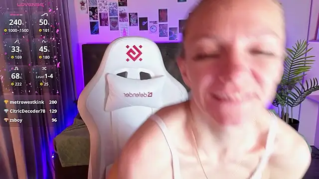 XXX chat uživo modela Jesica_mooon