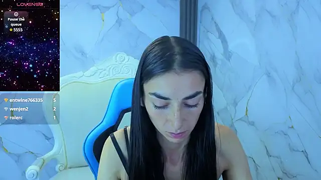 Chat +18 de Maily_a_ ao vivo