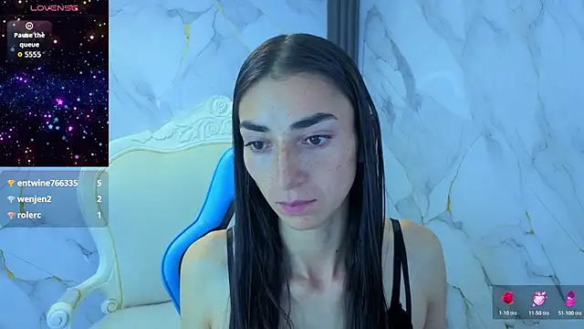 Chatroom XXX en direct de Maily_a_