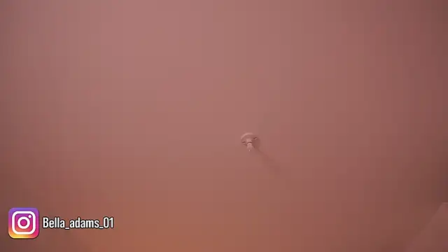 bella_adams_ Adlı Modelin Canlı XXX Sohbeti