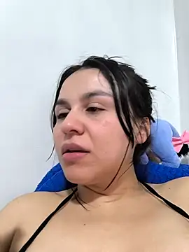 Chat XXX en directo de Daniela-rosee