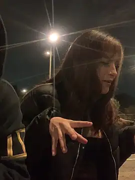 Онлайн чат XXX LilithMonette