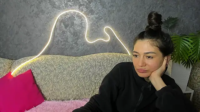 Dream_Olivia Show in webcam