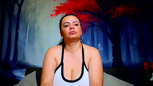 ElizabethEvenn Live XXX chat