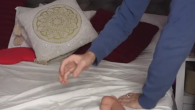 FeliciaKrige: вебкам-шоу