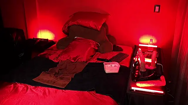 JenniferCD 即時 XXX 聊天