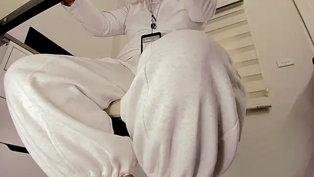 Mie_9999 라이브 XXX 채팅