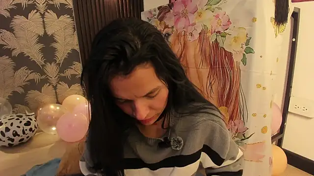 Czat XXX na żywo – _shantal_smith