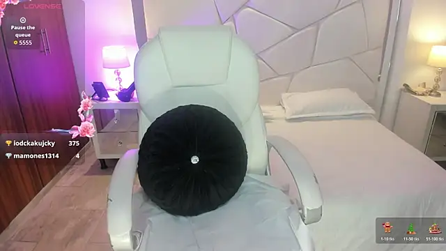 Natasha_Kiim_ 即時 XXX 聊天