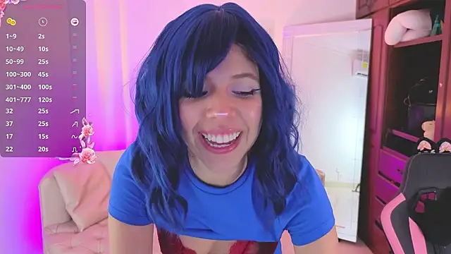 NATAASHA___ Adlı Modelin Canlı XXX Sohbeti