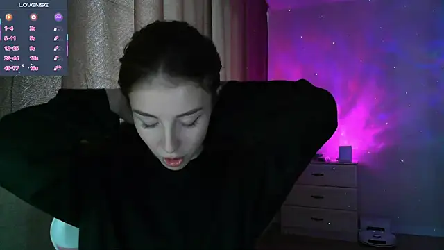 XXX chat uživo modela eskatmi