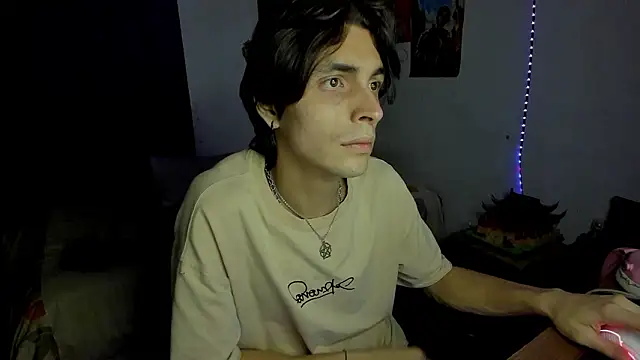 golden_ryyan Chat XXX in diretta