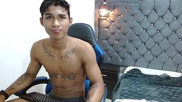luka_big18 Live XXX-Chat