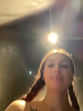 XXX chat uživo modela Charming_Ritta