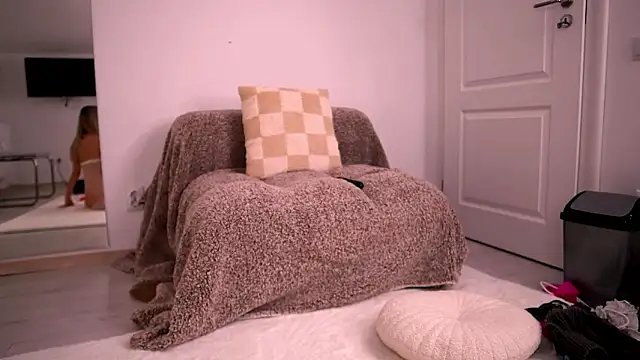 KylieJoyce 即時 XXX 聊天