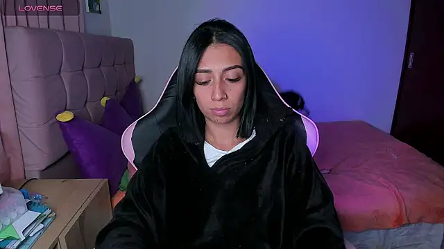 Bellacatx's Live XXX Chat