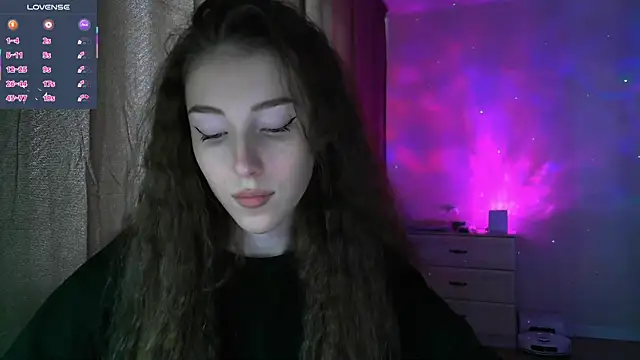 eskatmi's Live XXX Chat