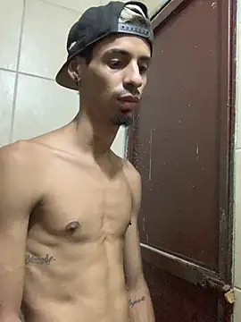 alexx_23cm Webcam Show