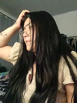 Sakura_0505 élő XXX-chatje