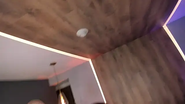 MelissaMoore_ Adlı Modelin Canlı XXX Sohbeti