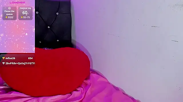 SidneyBrownn_: онлайн-секс-чат