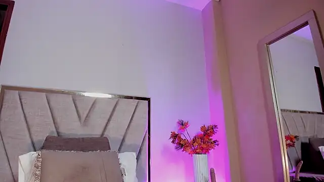 NoraDasilva Chat XXX in diretta