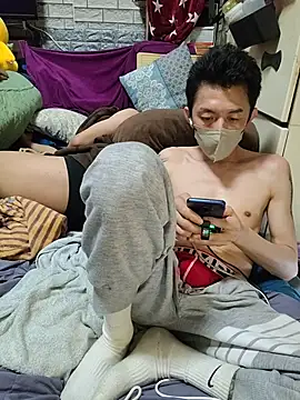 Christopher1024 在線直播表演