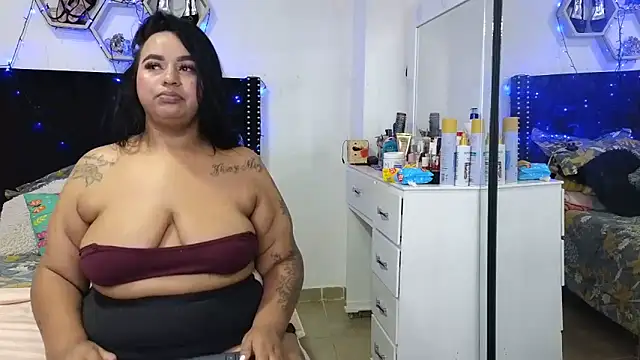 charlotte_077's Live XXX Chat