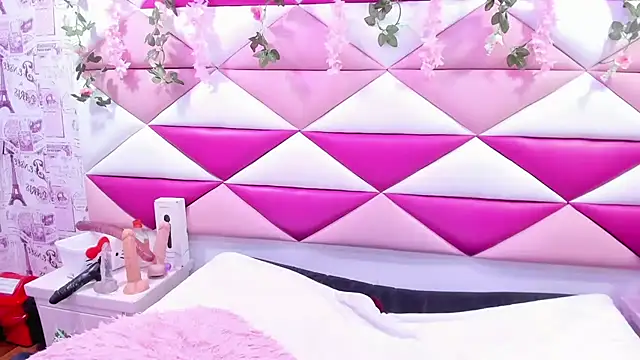 Cocoo_Nuth Chat XXX in diretta