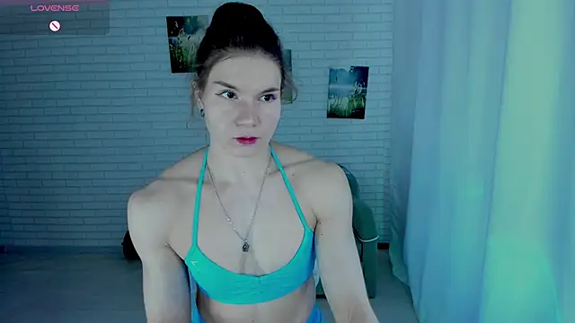 Lisa_Ray Chat XXX in diretta