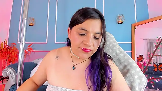 TaraTaylorr: απευθείας συνομιλία ΧΧΧ