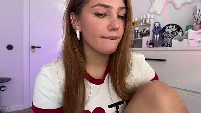 Anna_Six Chat XXX in diretta