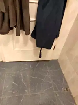 Show modela SmokedAlloy2 na web-kameri