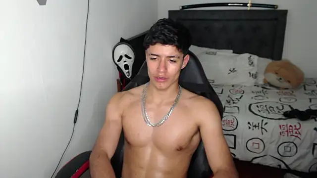 دردشة jacobbiker الجنسية المباشرة