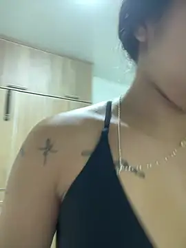 Lulu_Monroe Chat XXX in diretta