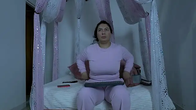 alice_morris 网络视讯表演