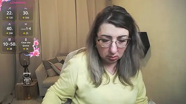 Chatroom XXX en direct de KKMimiKK