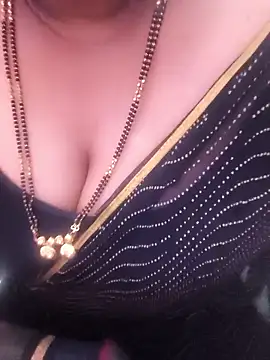 Chatroom XXX en direct de Tamil-riya