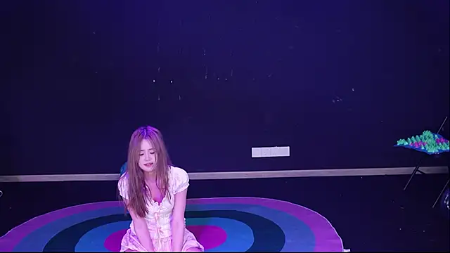 Živý XXX chat 88_Emeralds