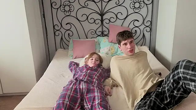 Chatroom XXX en direct de Danny_loves_Mary