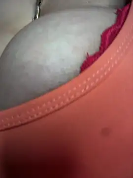 Miia__Taylor Adlı Modelin Canlı XXX Sohbeti