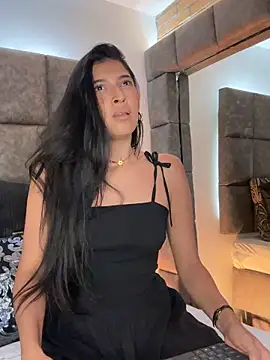 BrigitteVons' Live XXX Chat